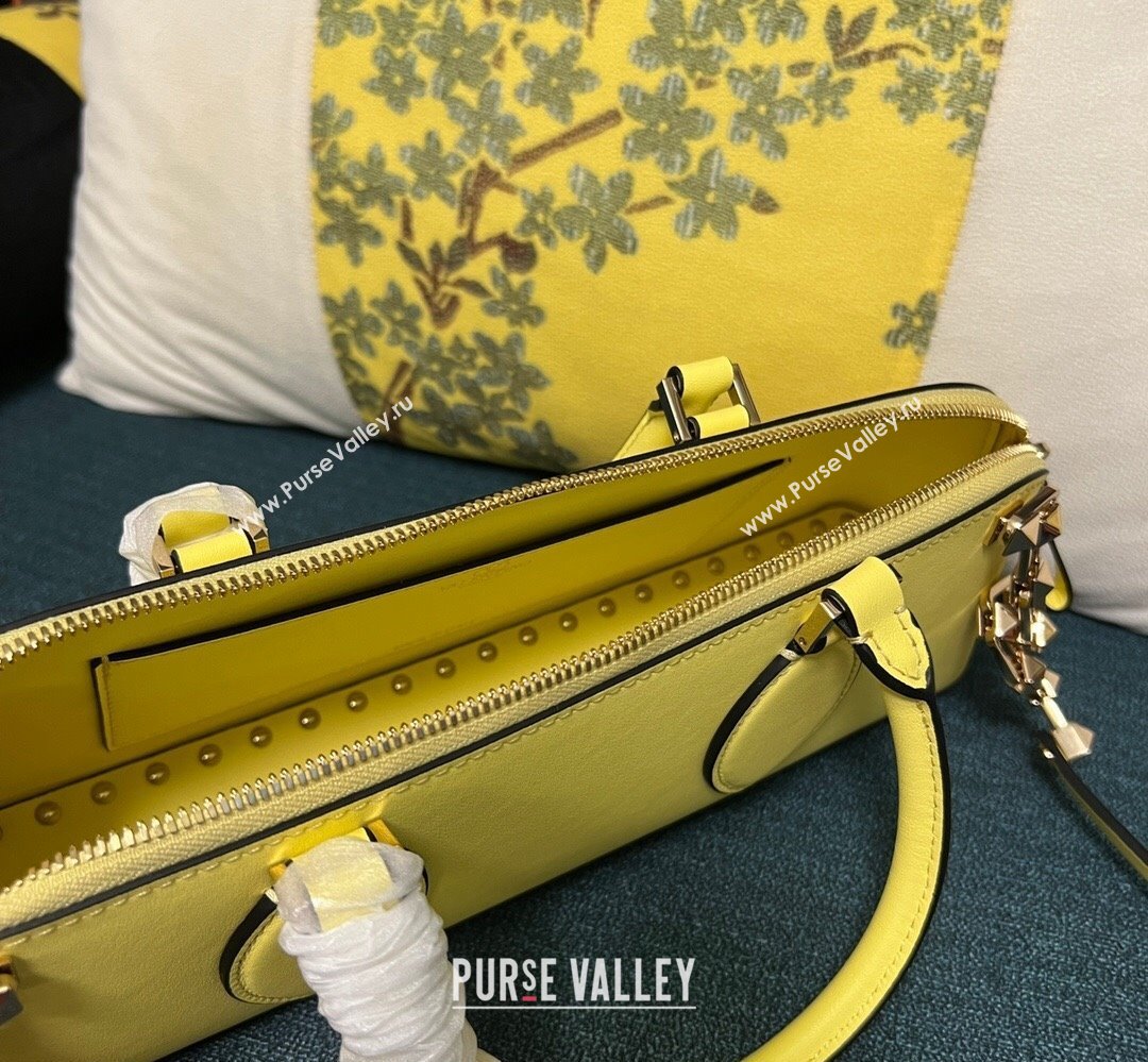 Valentino Rockstud E/W calfskin Small handbag Yellow 2023 (xinyidai-23111619)