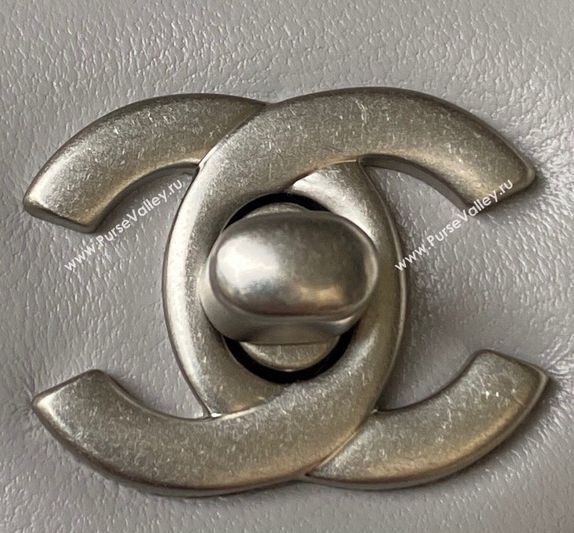 Chanel Pearl on Chain Classic Flap Bag AS1787 Gray/Silver 2023 (jiyuan-23111714)