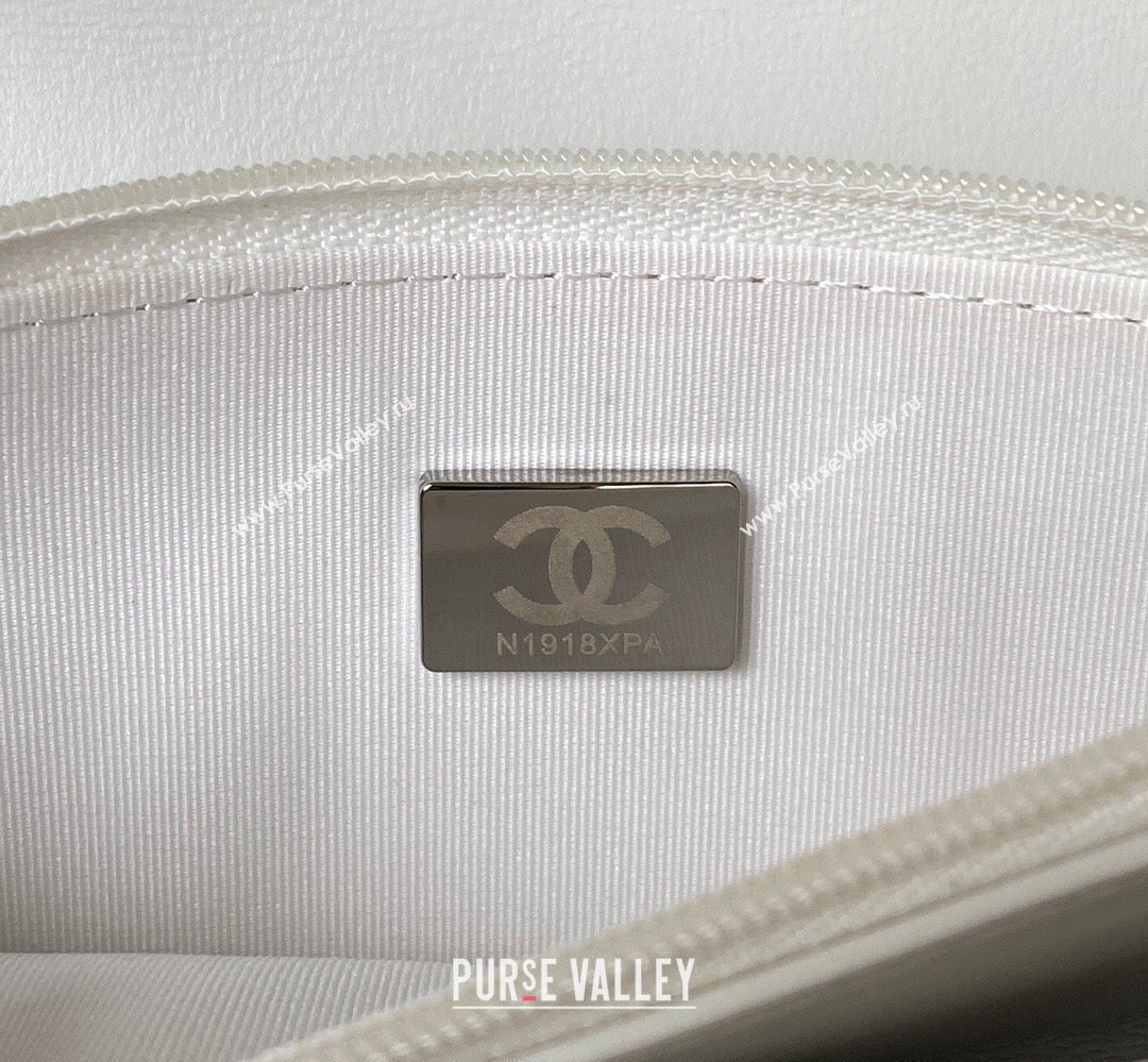 Chanel 19 Shiny Lambskin Wallet On Chain WOC Bag AP3267 White/Silver 2023 (jiyuan-23111727)