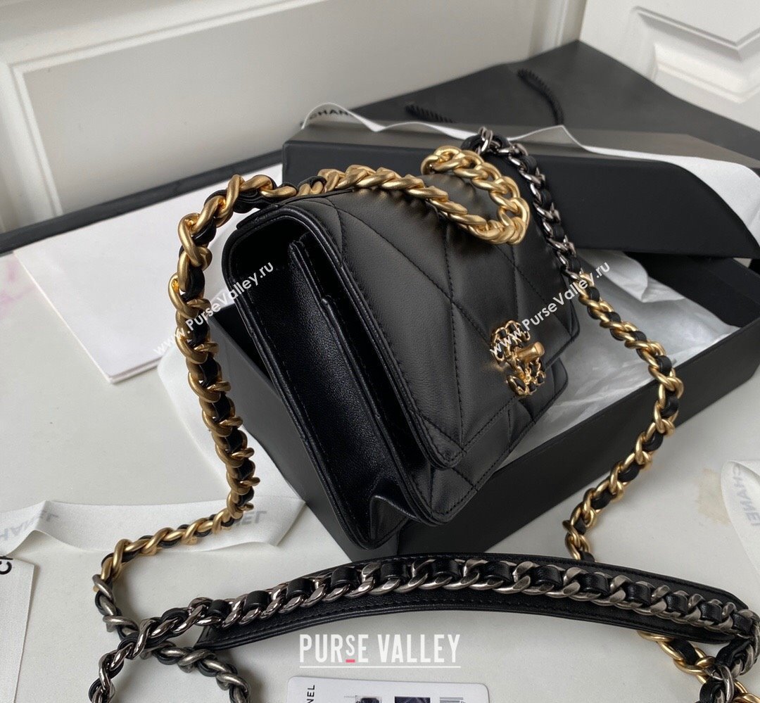 Chanel 19 Shiny Lambskin Wallet On Chain WOC Bag AP3267 Black/Gold 2023 (jiyuan-23111723)
