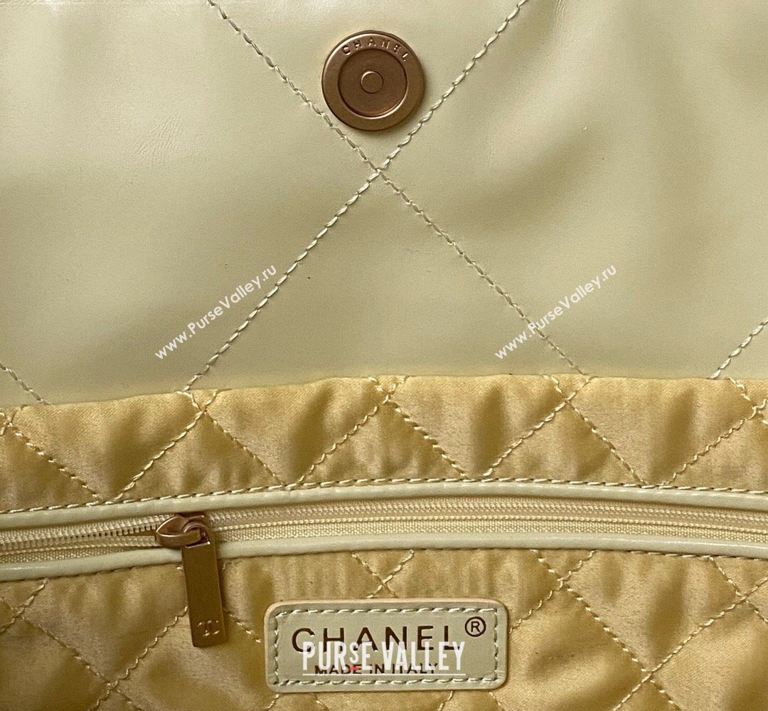 Chanel Shiny Calfskin CHANEL 22 East West Shopping Bag AS4486 Yellow 2023 (jiyuan-23111609)