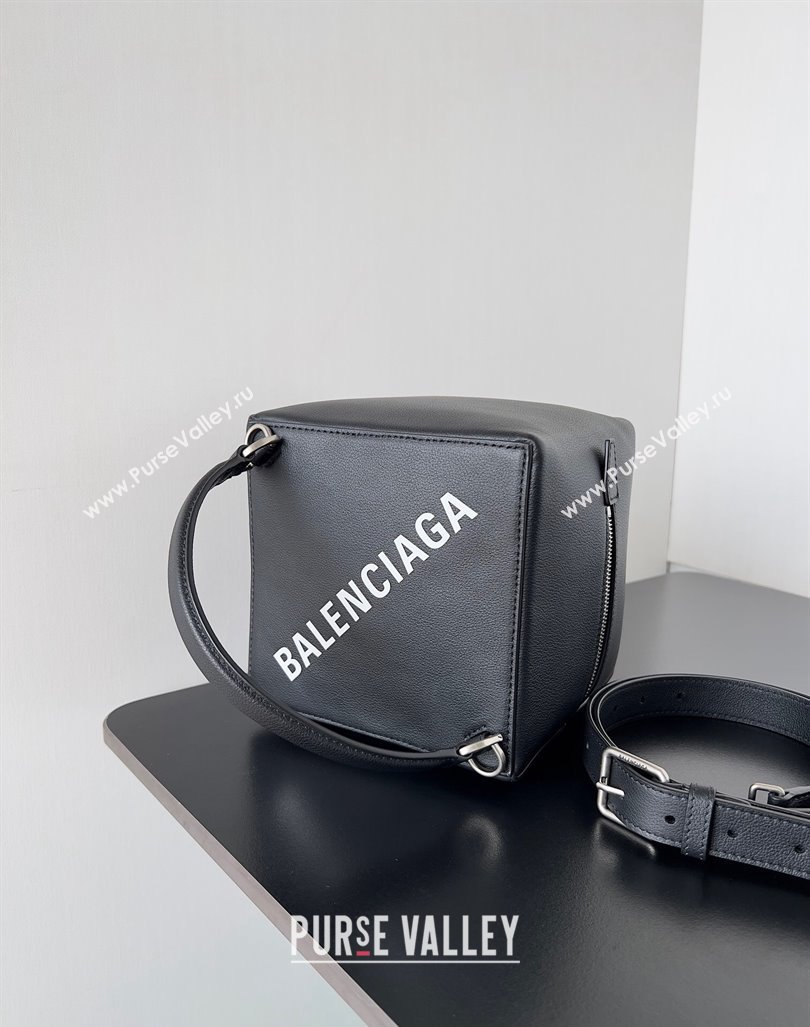 Balenciaga Small 4x4 Leather Top Handle Bag In Black 2023 (jiche-23112031)