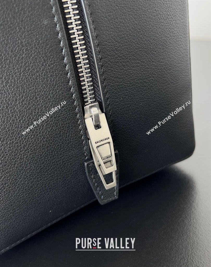 Balenciaga Small 4x4 Leather Top Handle Bag In Black 2023 (jiche-23112031)