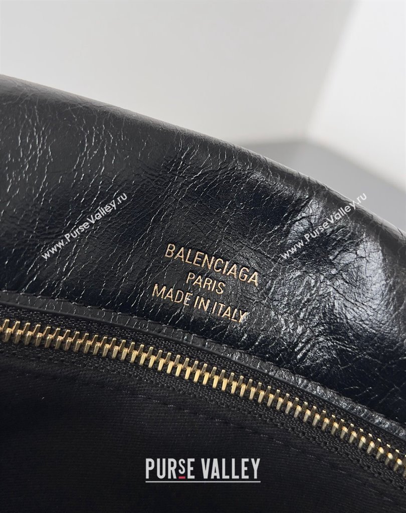 Balenciaga BB Soft Small Flap Bag in peach calfskin Black/Gold 2023 (jiche-23111713)