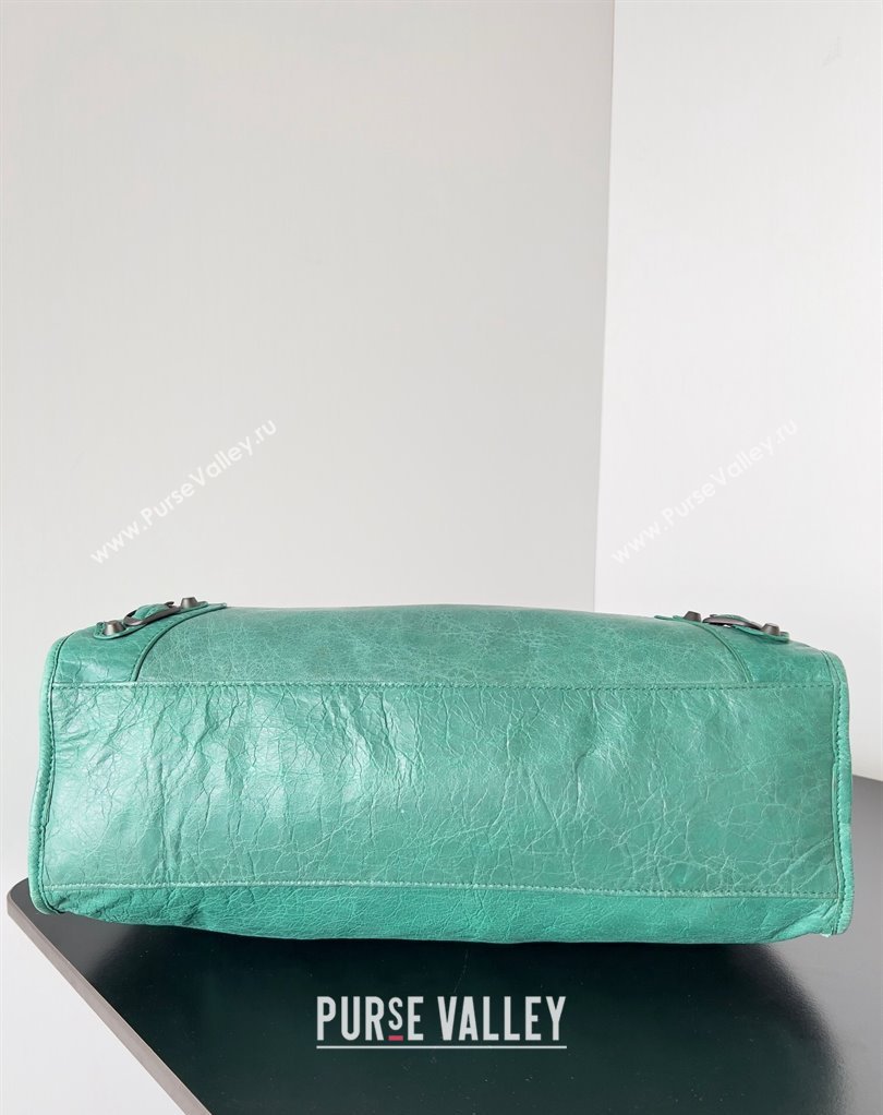 Balenciaga Classic City Large Handbag in Arena Lambskin Green (jiche-23111824)