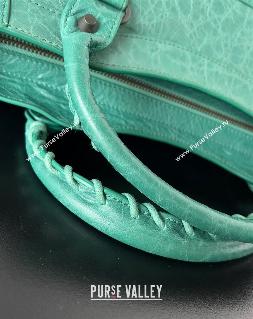 Balenciaga Classic City Large Handbag in Arena Lambskin Green (jiche-23111824)