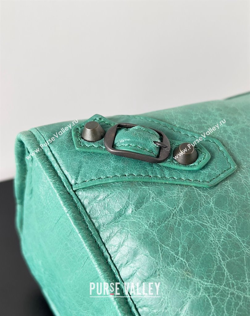 Balenciaga Classic City Large Handbag in Arena Lambskin Green (jiche-23111824)