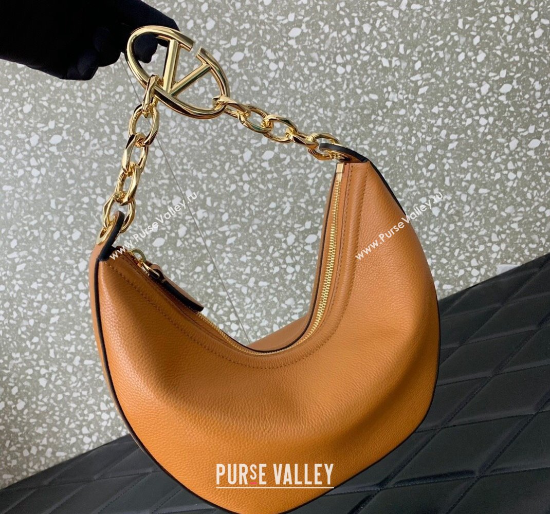 Valentino Small Vlogo Moon Hobo Bag In Leather Brown With Chain 2023 (liankafo-23111721)
