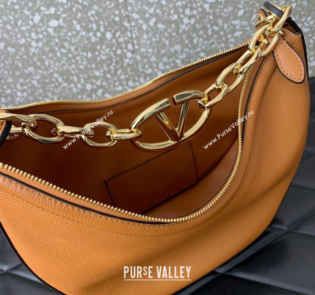 Valentino Small Vlogo Moon Hobo Bag In Leather Brown With Chain 2023 (liankafo-23111721)