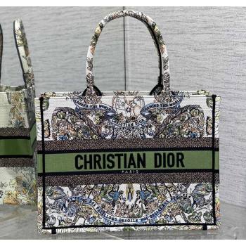 Dior Medium Book Tote Bag in White and Green Butterfly Around The World Embroidery (XXG-23112023)