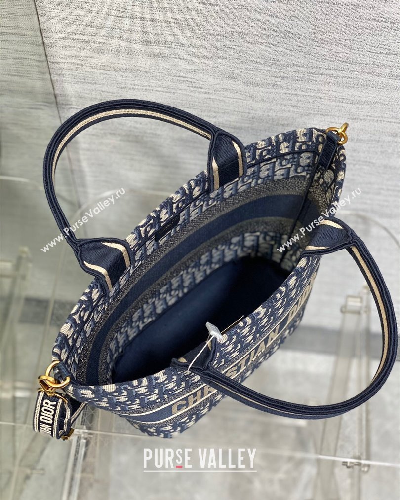 Dior Hat Basket Bag In Blue and Beige Dior Oblique Embroidery 2024 (XXG-23112108)