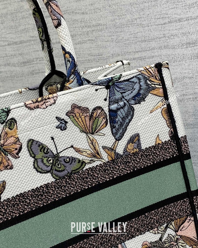Dior Medium Book Tote Bag in White Multicolor Toile de Jouy Mexico Embroidery (XXG-23112018)