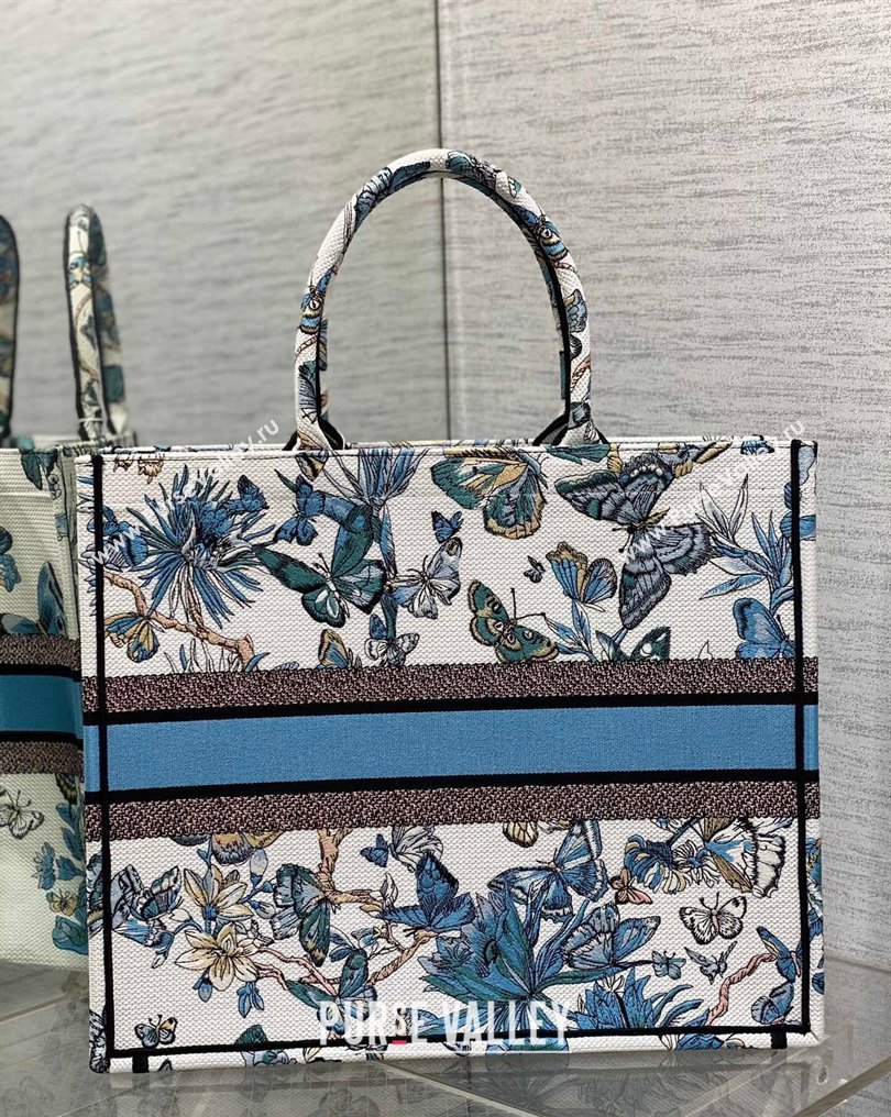 Dior Large Book Tote Bag in White and Pastel Midnight Blue Toile de Jouy Mexico Embroidery (XXG-23112015)
