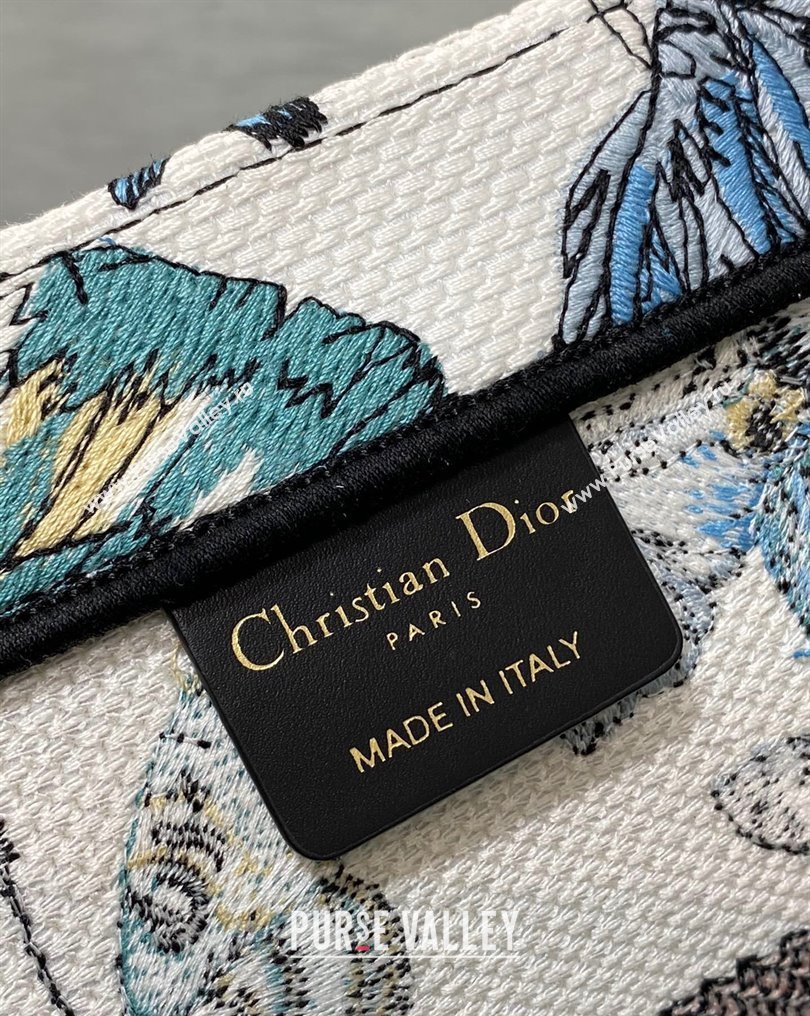Dior Medium Book Tote Bag in White and Pastel Midnight Blue Toile de Jouy Mexico Embroidery (XXG-23112016)