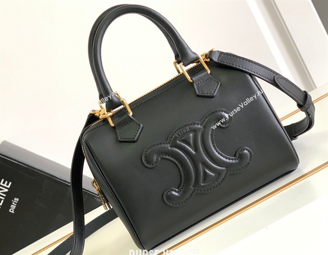 Celine SMALL BOSTON CUIR TRIOMPHE BAG in Smooth Calfskin Black (pin-23112101)