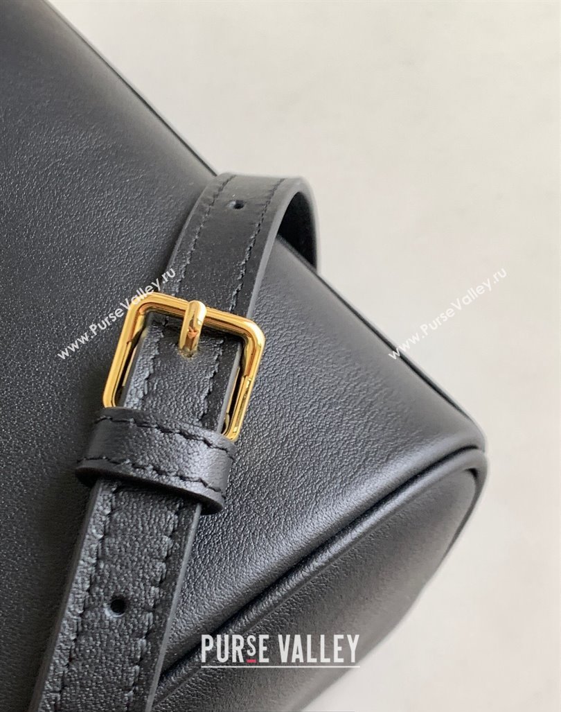 Celine SMALL BOSTON CUIR TRIOMPHE BAG in Smooth Calfskin Black (pin-23112101)