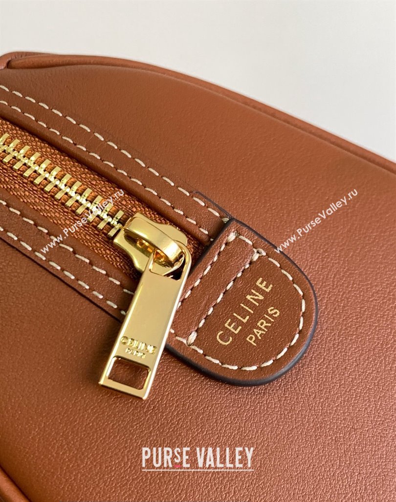 Celine SMALL BOSTON CUIR TRIOMPHE BAG in Smooth Calfskin Tan (pin-23112102)