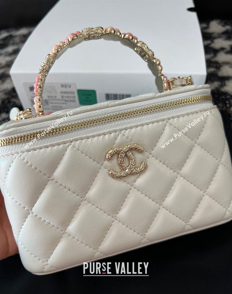 Chanel Small Vanity Case Bag with Flower Top Handle A96035 White 2024 (jiyuan-23112202)