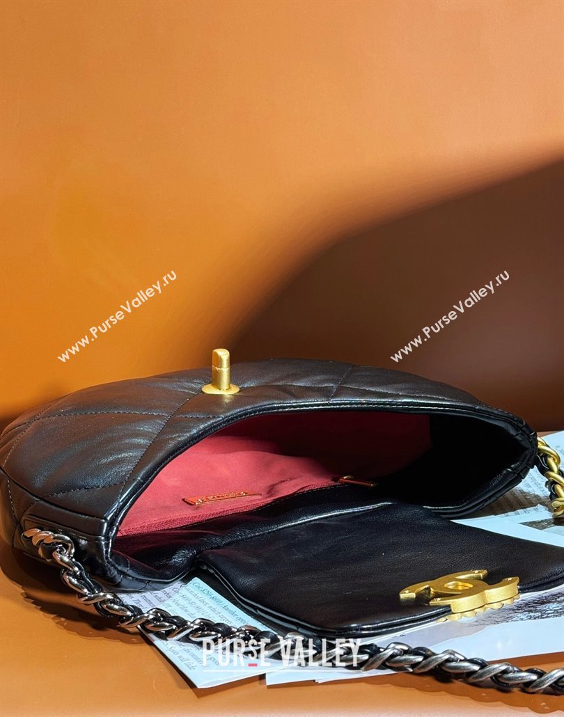 Chanel Shiny Lambskin Chanel 19 Bag AS4638 Black 2024 (jiyuan-23112210)