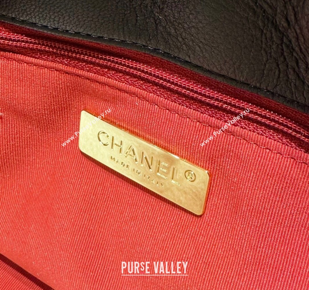 Chanel Shiny Lambskin Chanel 19 Bag AS4638 Black 2024 (jiyuan-23112210)