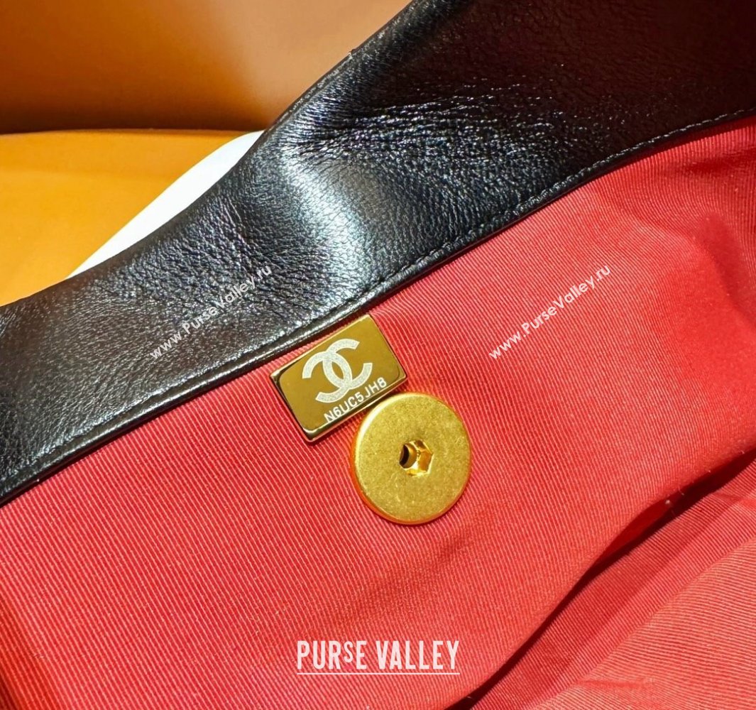 Chanel Shiny Lambskin Chanel 19 Bag AS4638 Black 2024 (jiyuan-23112210)