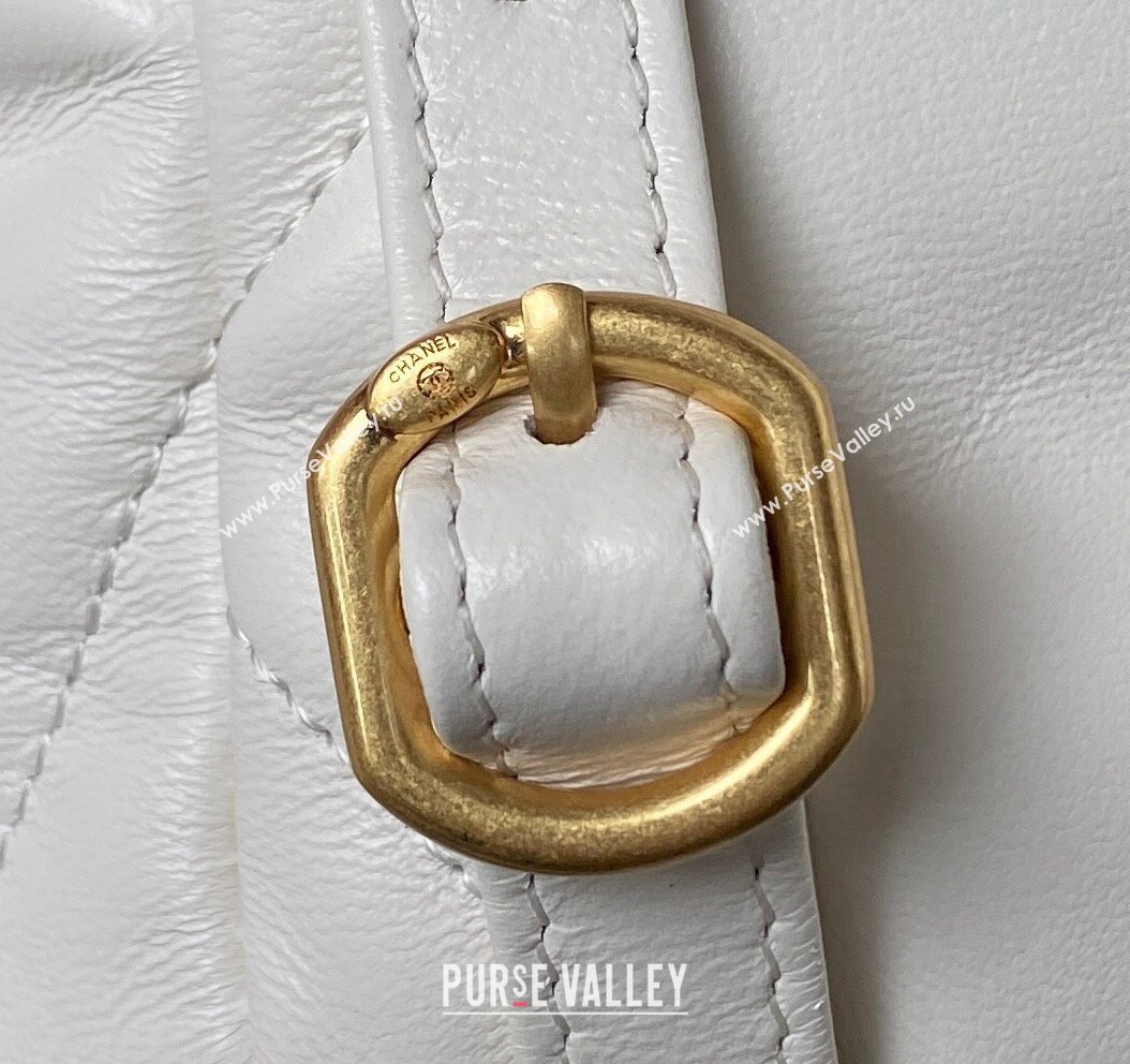 Chanel Shiny Lambskin Chanel 19 Backpack Bag AS4223 White 2024 (jiyuan-23112216)