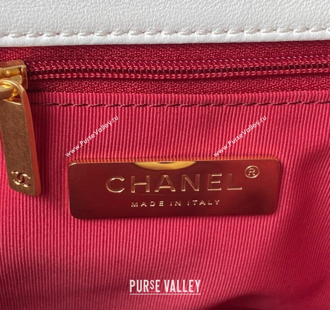 Chanel Shiny Lambskin Chanel 19 Backpack Bag AS4223 White 2024 (jiyuan-23112216)