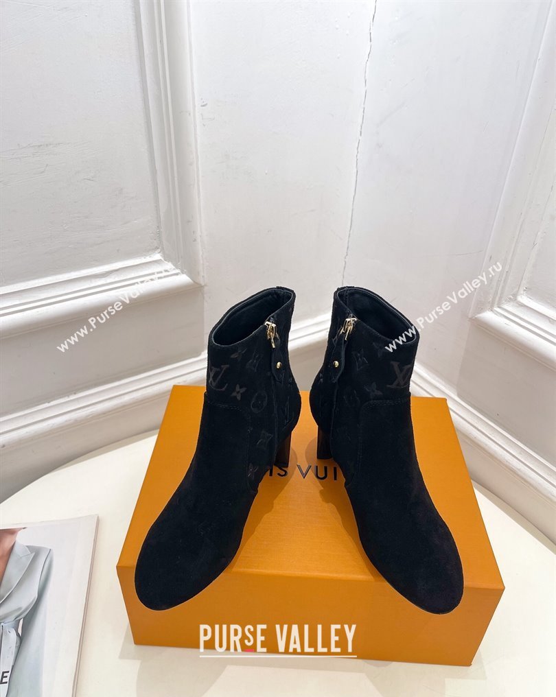 Louis Vuitton Heel 5.5cm Silhouette Ankle Boots in Suede calf leather Black 2024 (modeng-23112410)