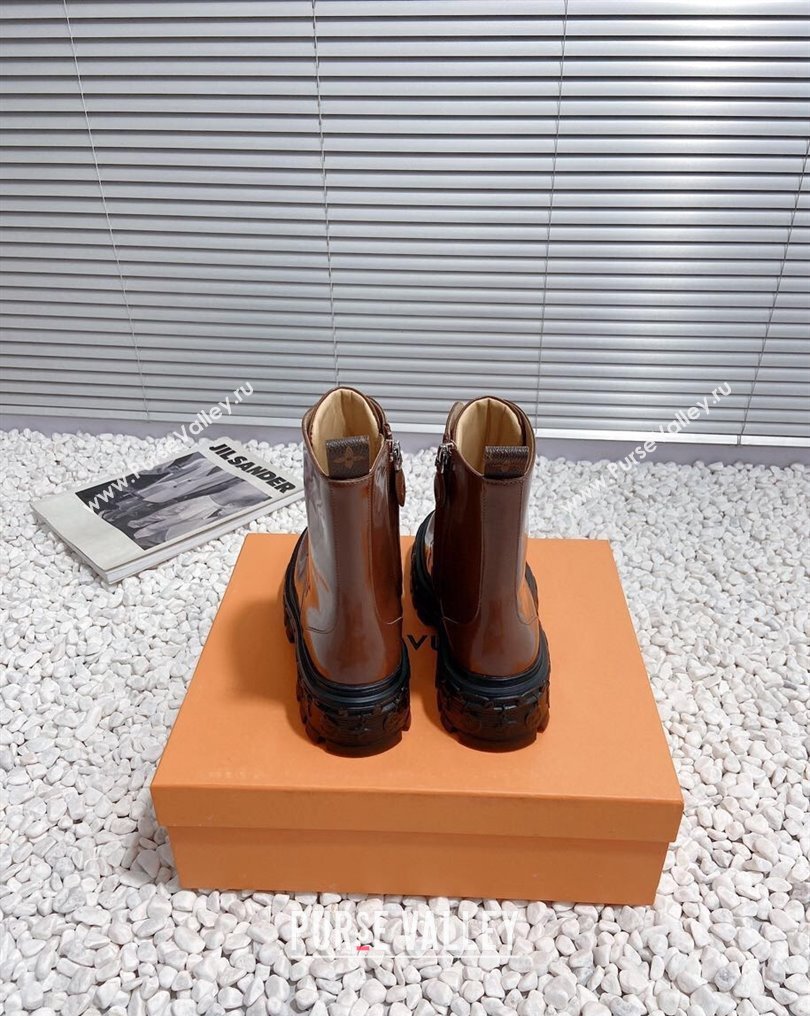 Louis Vuitton Heel 6cm LV Record Ranger Boots in Glazed calf leather Brown 2024 (modeng-23112417)