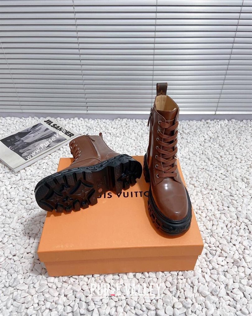 Louis Vuitton Heel 6cm LV Record Ranger Boots in Glazed calf leather Brown 2024 (modeng-23112417)