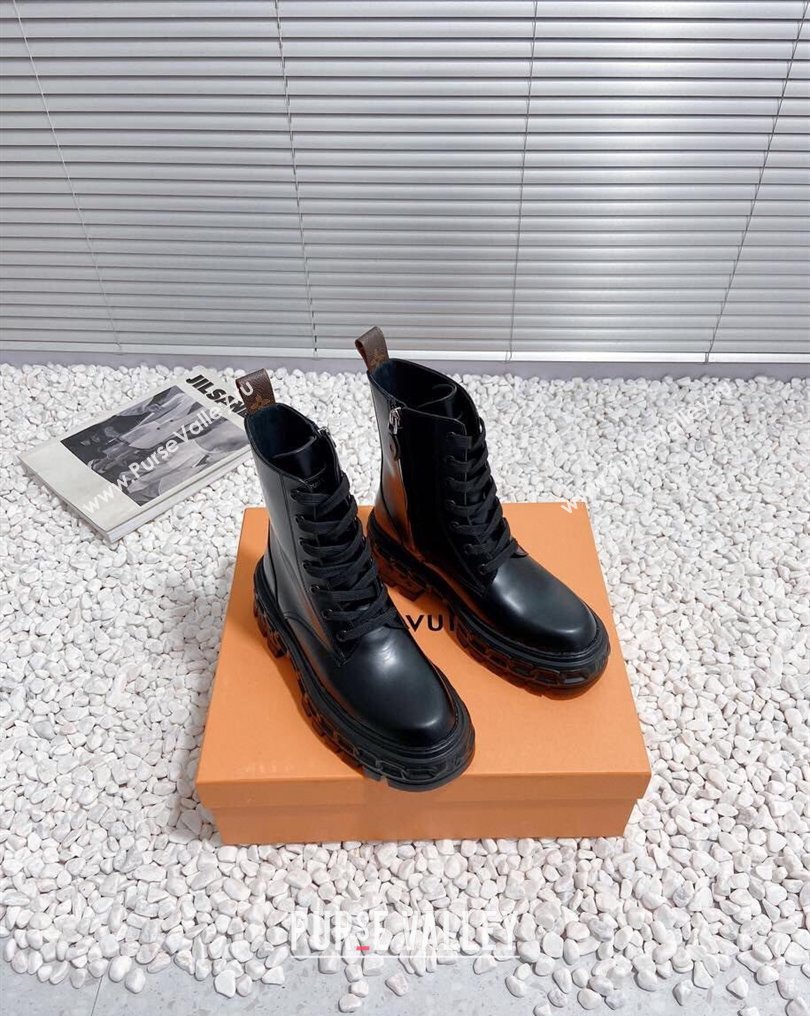 Louis Vuitton Heel 6cm LV Record Ranger Boots in Glazed calf leather Black 2024 (modeng-23112415)