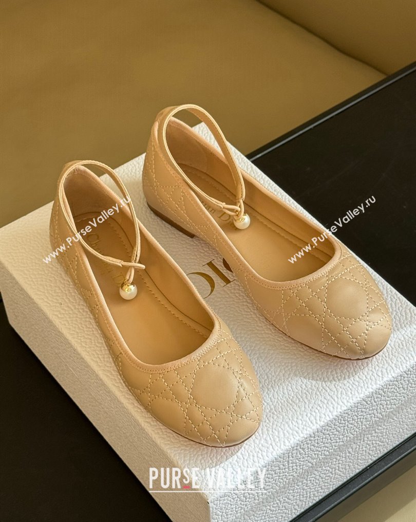 Dior Ballet Flats with Ankle strap and Pearl in Nude Quilted Cannage Calfskin 2024 (kaola-23112322)