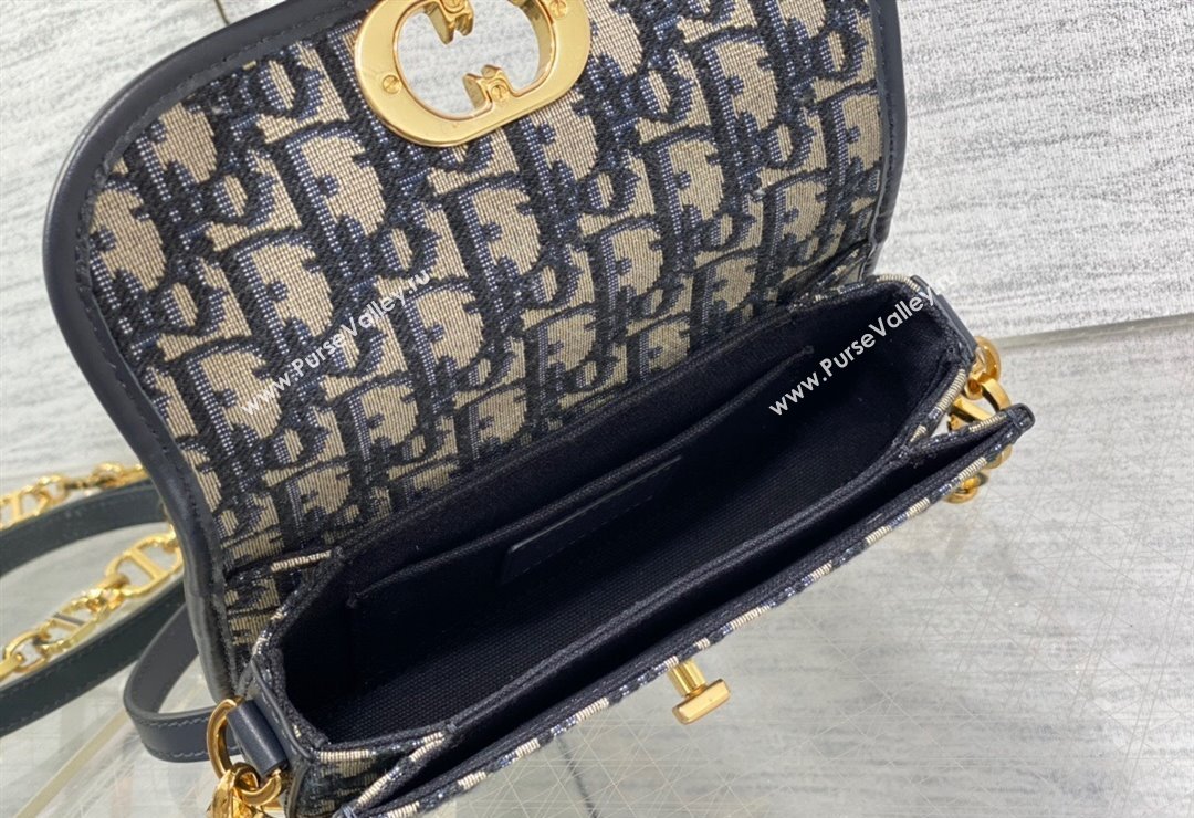 Dior Small 30 Montaigne Avenue Bag in Blue Dior Oblique Jacquard 2024 (XXG-23112505)