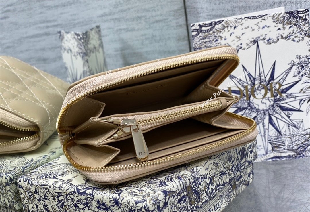 Lady Dior Voyageur Small Coin Purse in Beige Patent Cannage Calfskin 2024 (XXG-23112519)