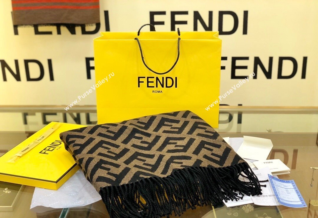 Fendi FF Black wool and cashmere poncho Top Quality (wtz-23112705)
