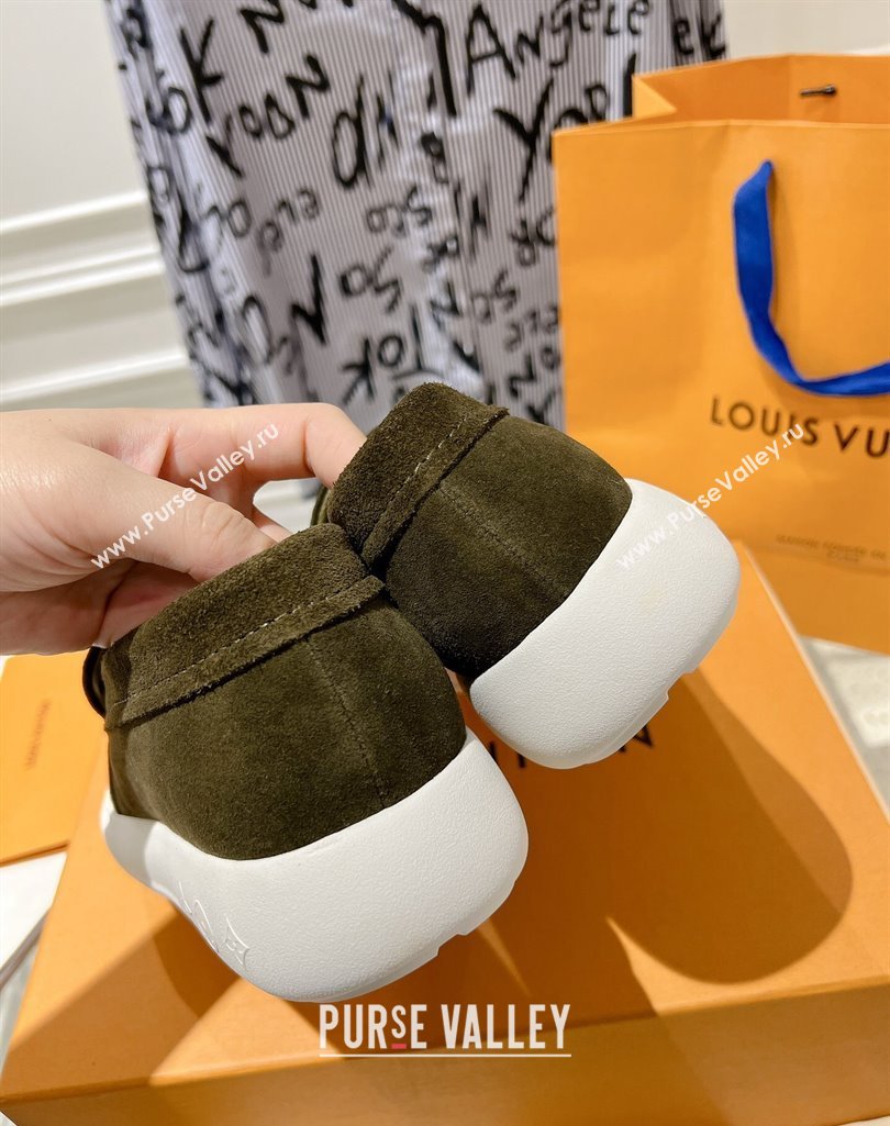 Louis Vuitton LV Pacific Mens Loafers in Suede calf leather Dark Green 2024 (modeng-23112711)