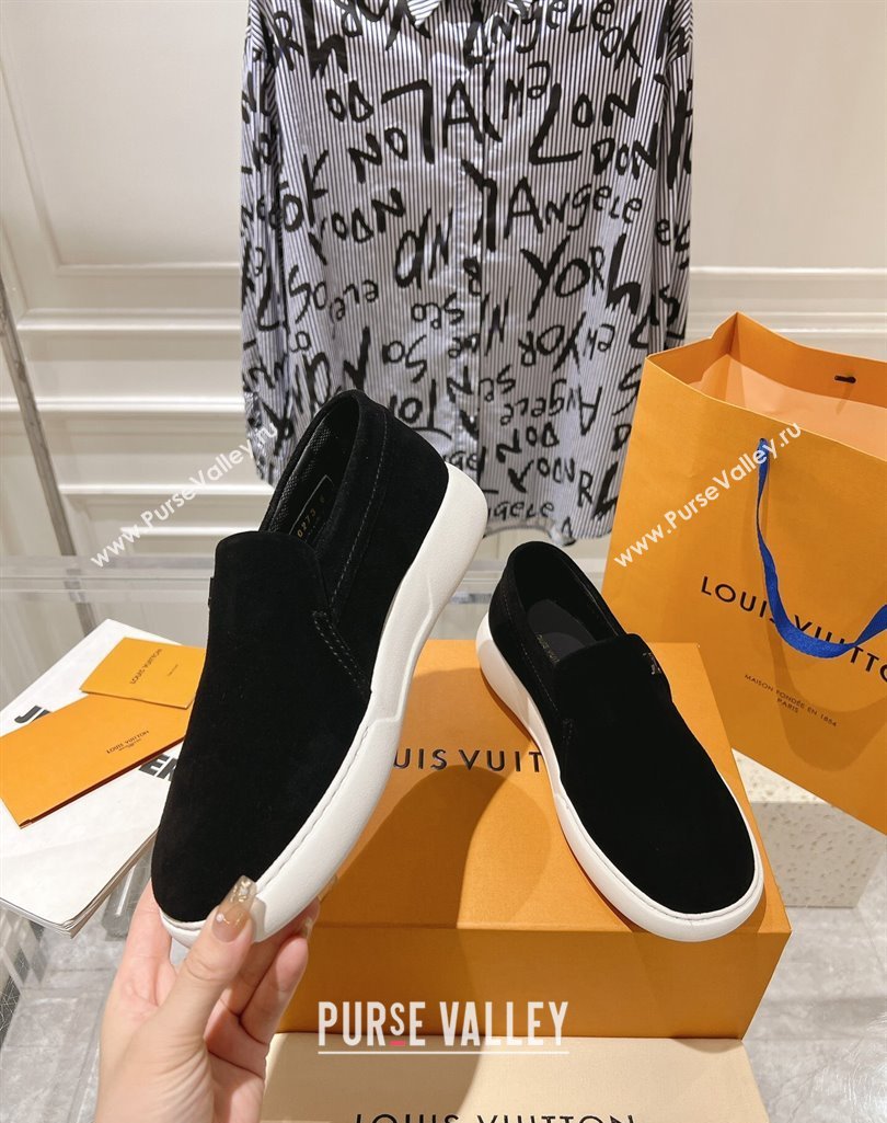 Louis Vuitton LV Pacific Mens Loafers in Suede calf leather Black 2024 (modeng-23112708)