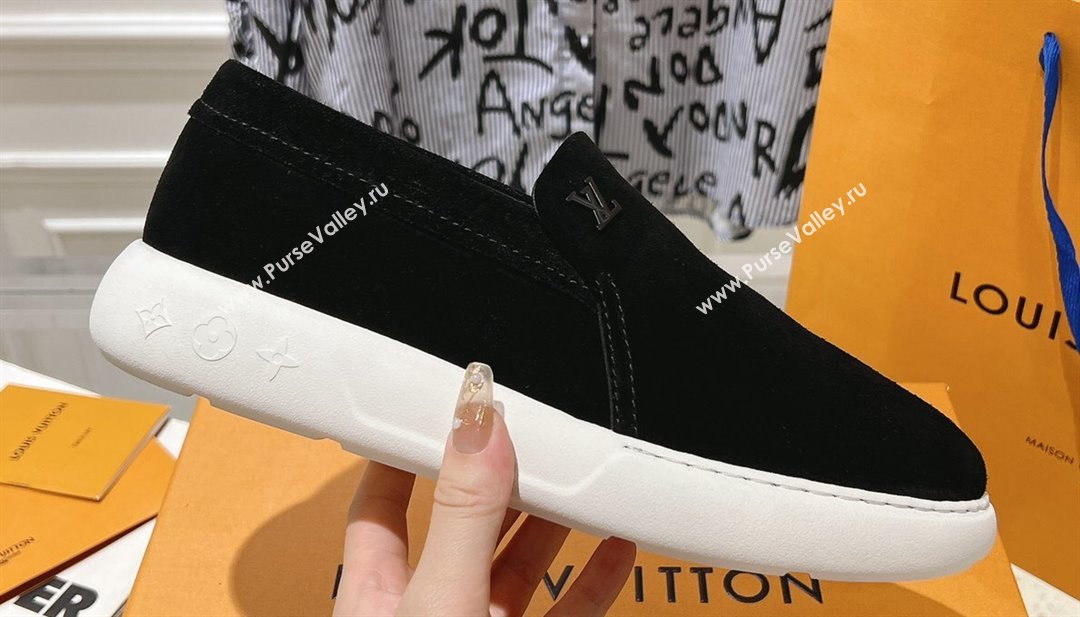Louis Vuitton LV Pacific Mens Loafers in Suede calf leather Black 2024 (modeng-23112708)