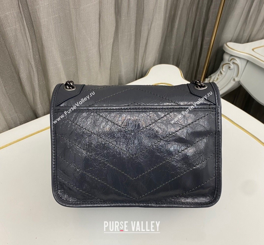 Saint Laurent Niki Baby Bag in Crinkled Vintage Leather 633160 Gray (nana-24011033)