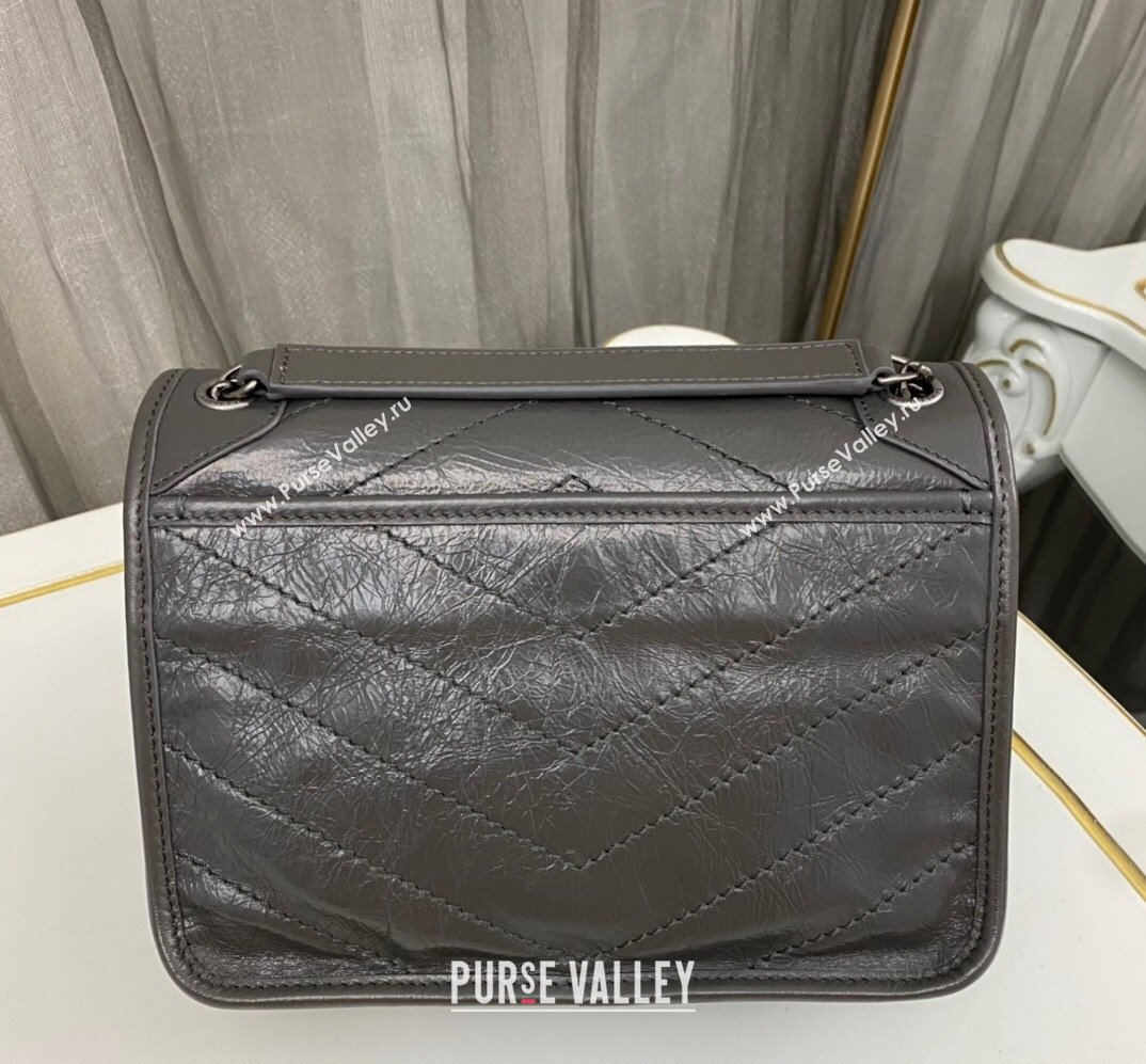 Saint Laurent Niki Baby Bag in Crinkled Vintage Leather 633160 Etoupe (nana-24011034)