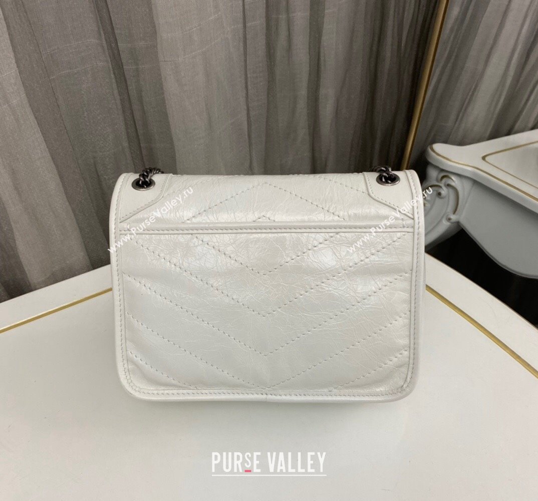 Saint Laurent Niki Baby Bag in Crinkled Vintage Leather 633160 White (nana-24011038)