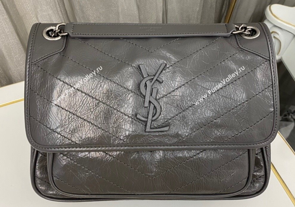 Saint Laurent Niki medium Bag in Crinkled Vintage Leather 633158 Etoupe (nana-24011013)