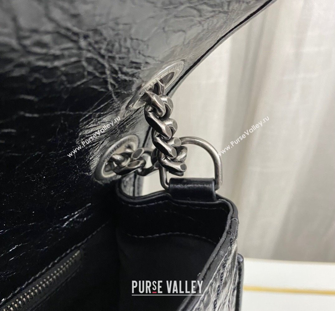 Saint Laurent Niki medium Bag in Crinkled Vintage Leather 633158 Black/Silver (nana-24011003)