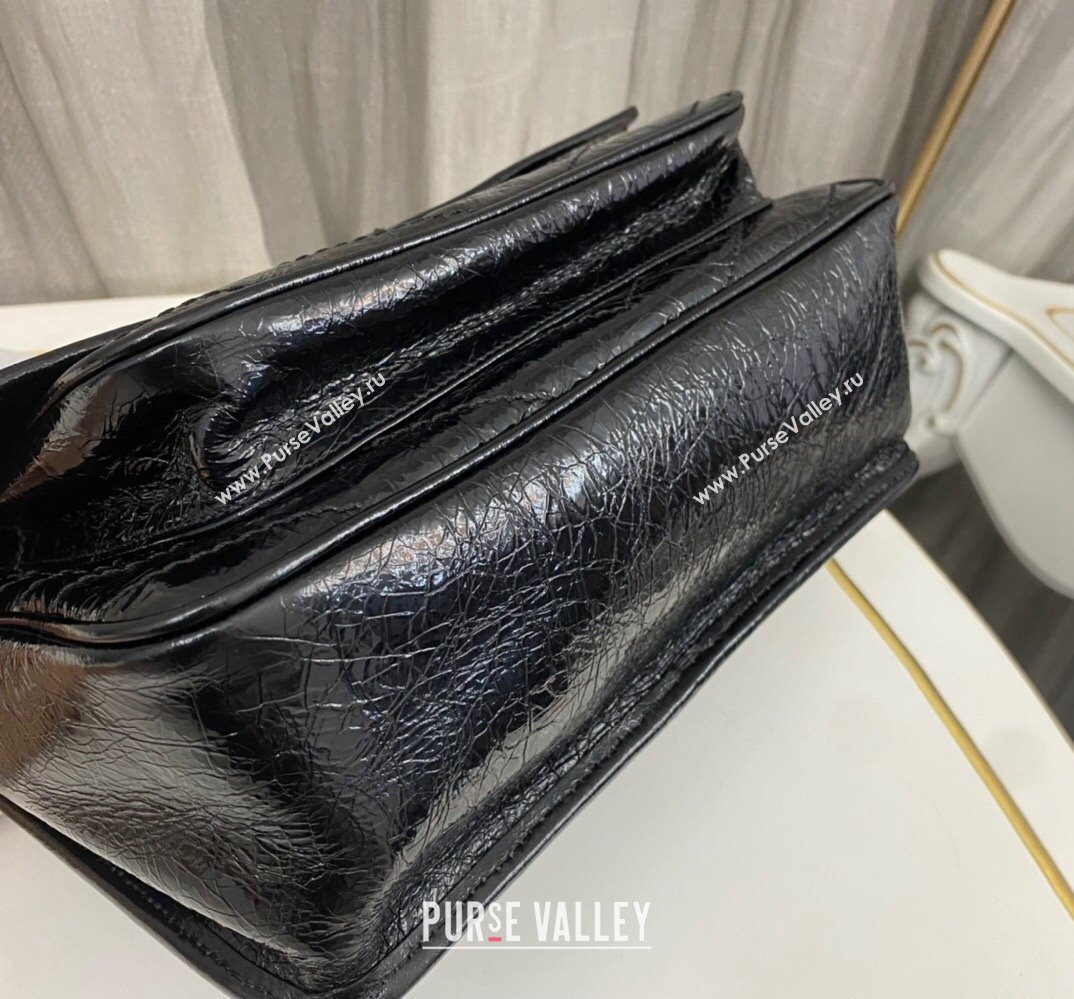 Saint Laurent Niki medium Bag in Crinkled Vintage Leather 633158 Black (nana-24011001)