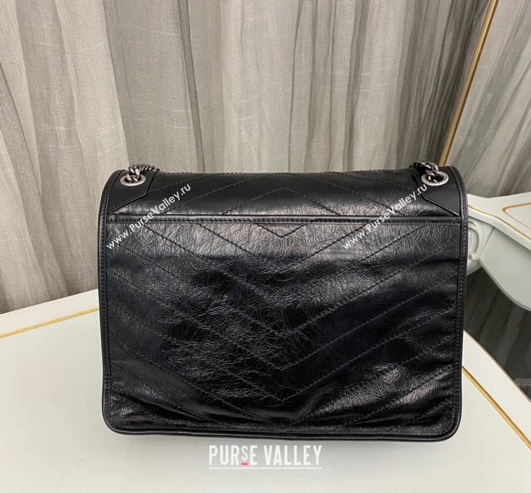 Saint Laurent Niki Large Bag in Crinkled Vintage Leather 498883 Black/Silver (nana-23120202)