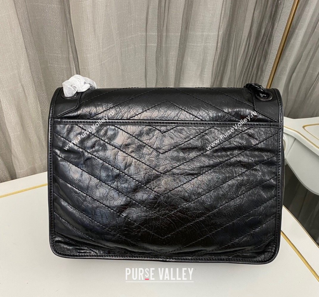 Saint Laurent Niki Large Bag in Crinkled Vintage Leather 498883 Black (nana-23120201)