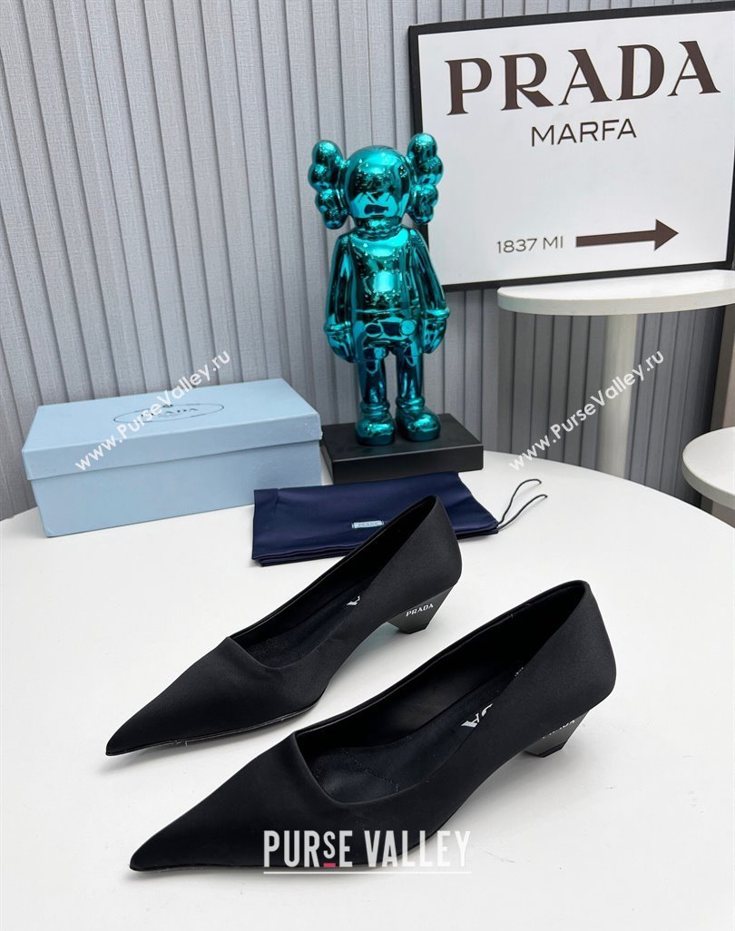 Prada Heel 4cm Satin Pointed Toe Pumps Black Spring 2024 (modeng-23120421)
