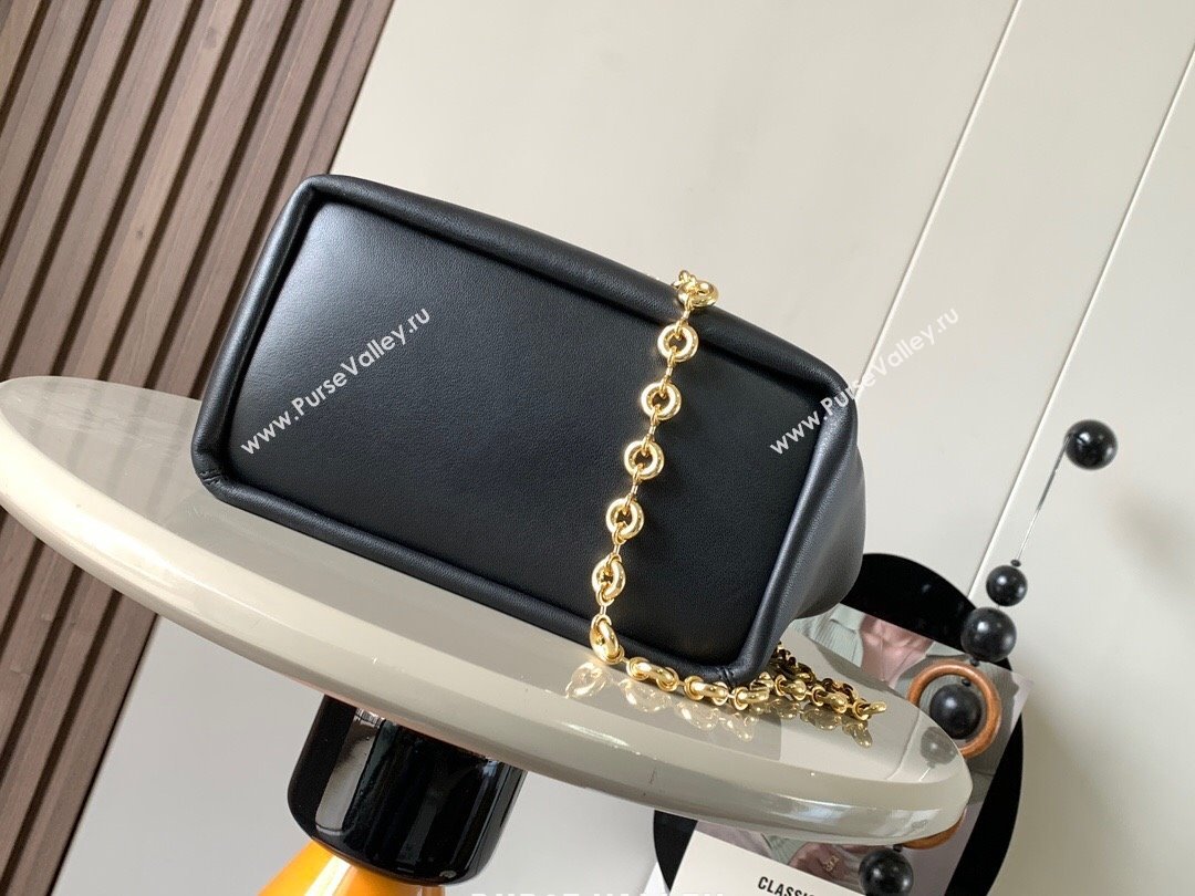 Loewe Small Squeeze bag in nappa lambskin Black (xinyidai-23120405)