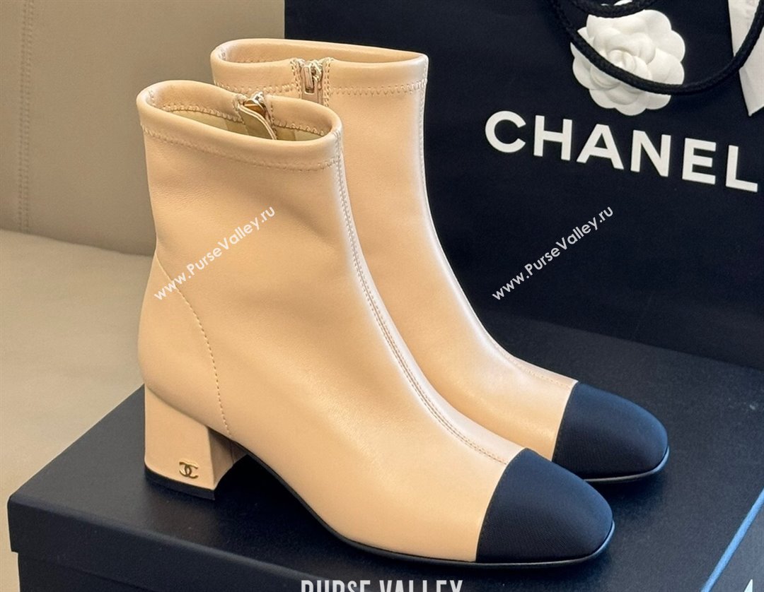 Chanel Beige Lambskin Grosgrain Ankle Boots 2024 (kaola-23120409)