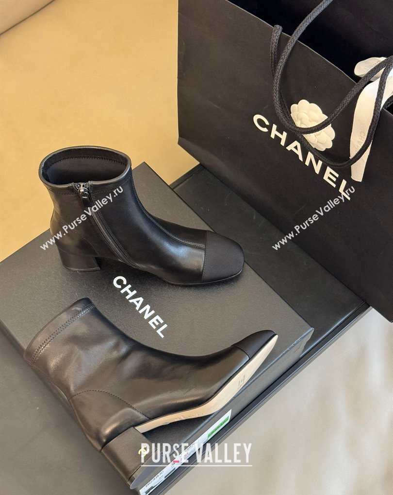 Chanel Black Lambskin Grosgrain Ankle Boots 2024 (kaola-23120408)